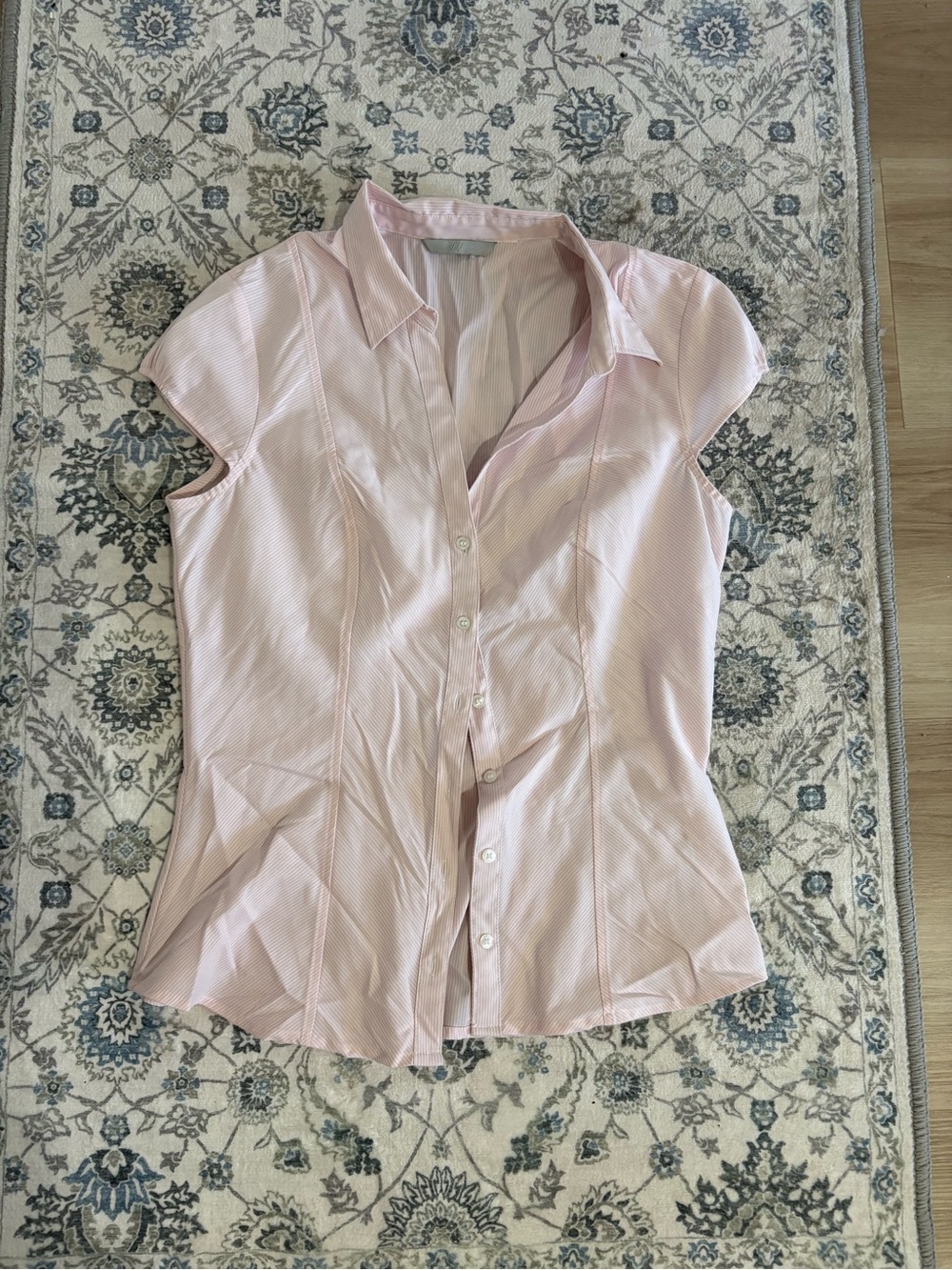 H&M Pale Pink Short-Sleeve Button-Down Shirt